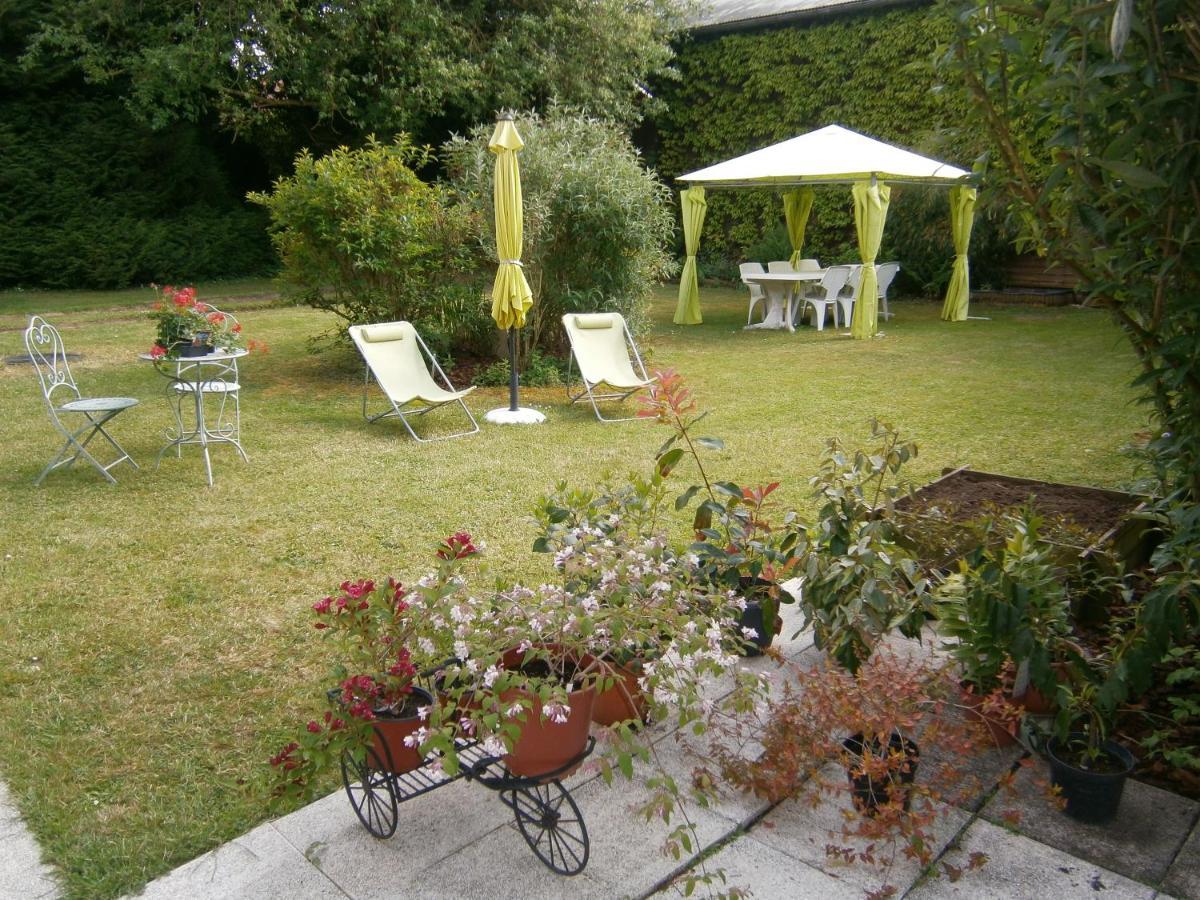 Aux Sources De L'ancre Bed & Breakfast *